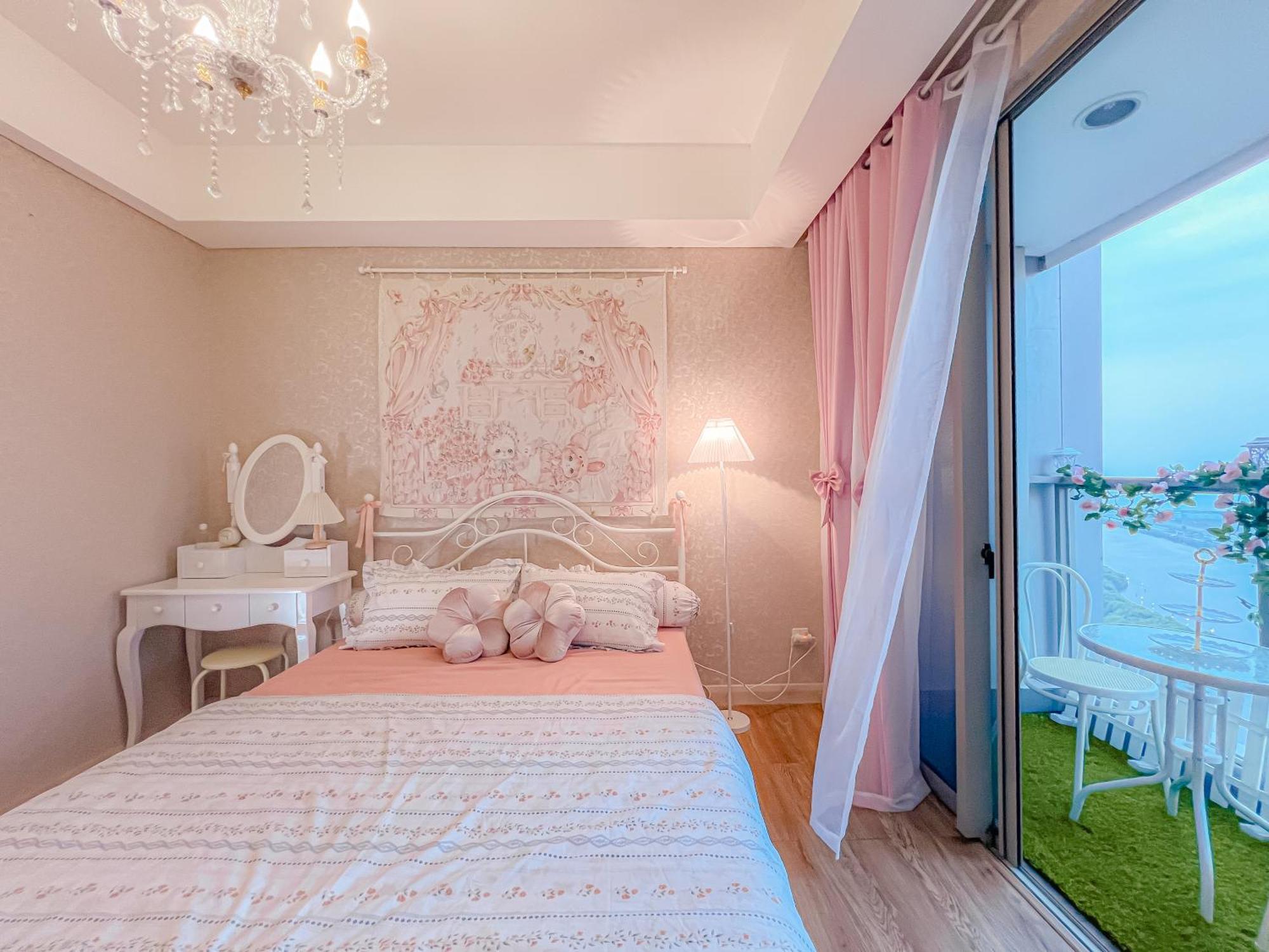 Gold Coast Pik Apartments By Host Jess 雅加达 外观 照片