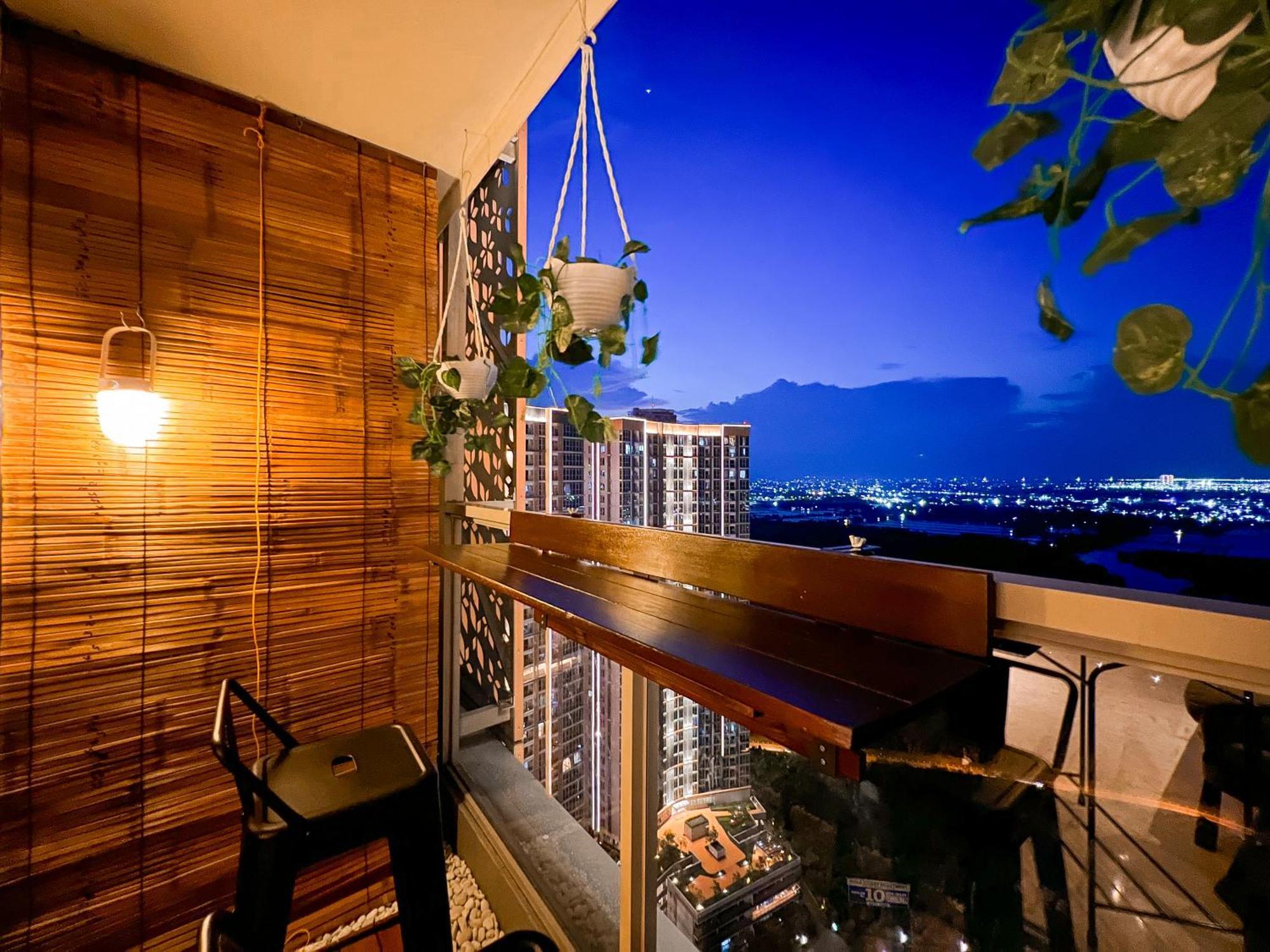 Gold Coast Pik Apartments By Host Jess 雅加达 外观 照片